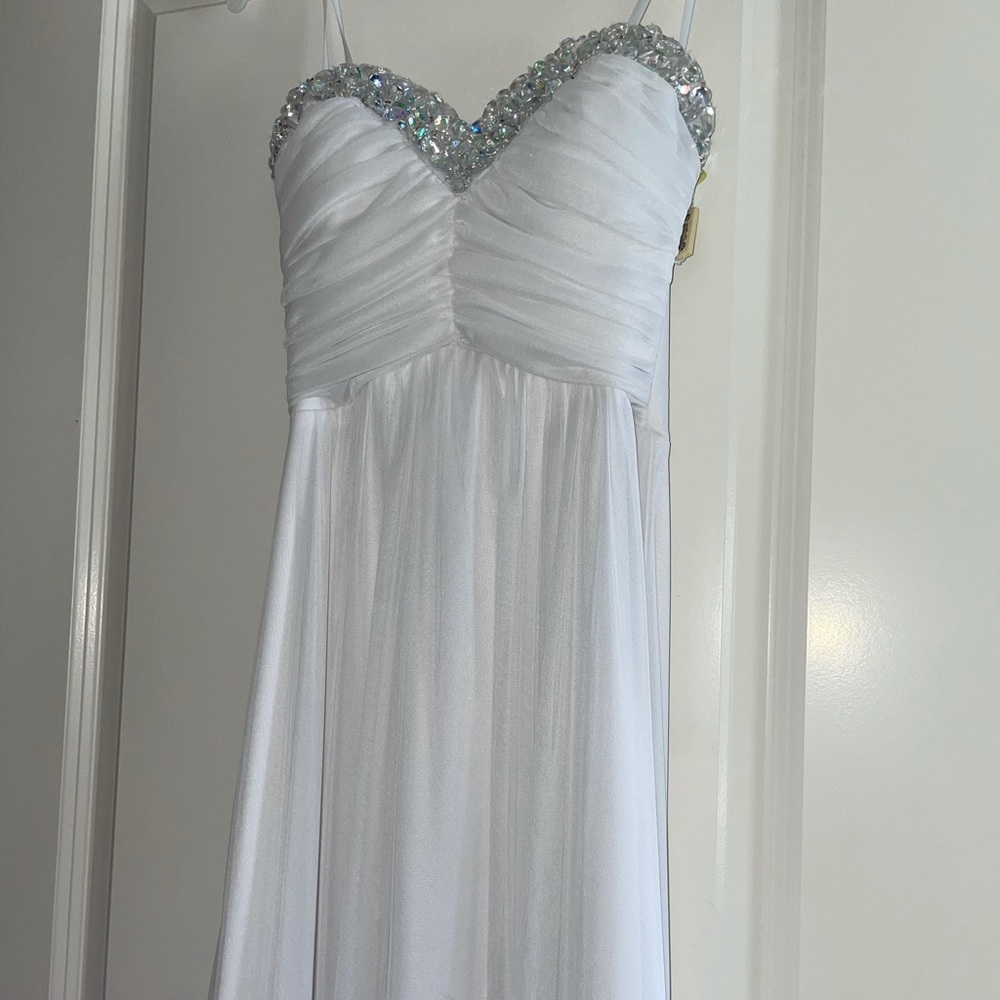 Strapless white long dress